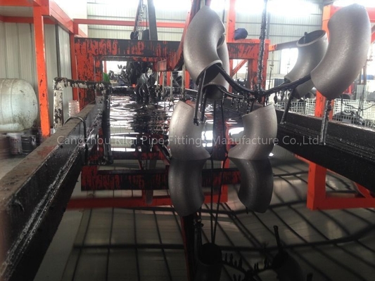 اتصالات جوش لب به لب سیاه 1/2 اینچ P245GH فولاد کربنی زانویی با شعاع بلند 45 درجه
